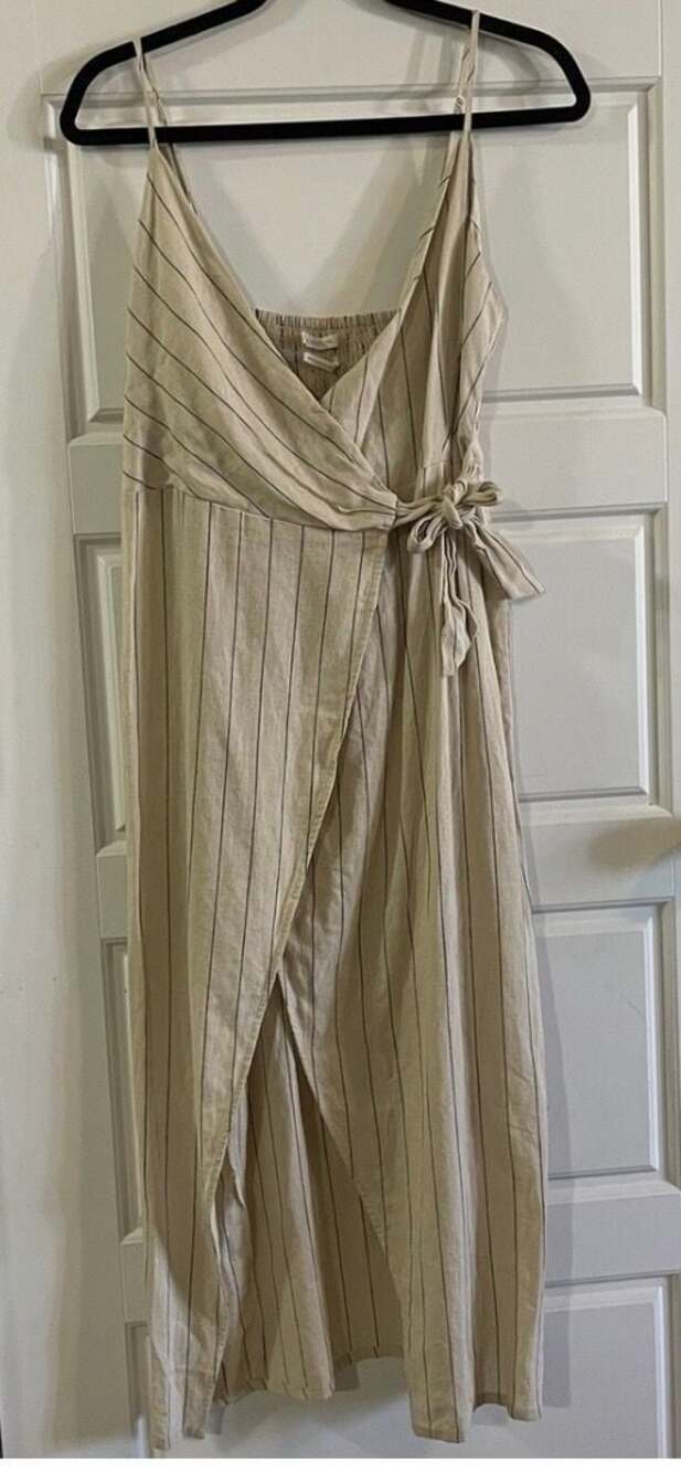 URBAN OUTFITTERS Quebec Beige Linen Side-Tie Midi Halter Wrap Dress ~ Size Small